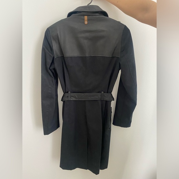 Mackage
Size small , half leather / half suede - Picture 2 of 2